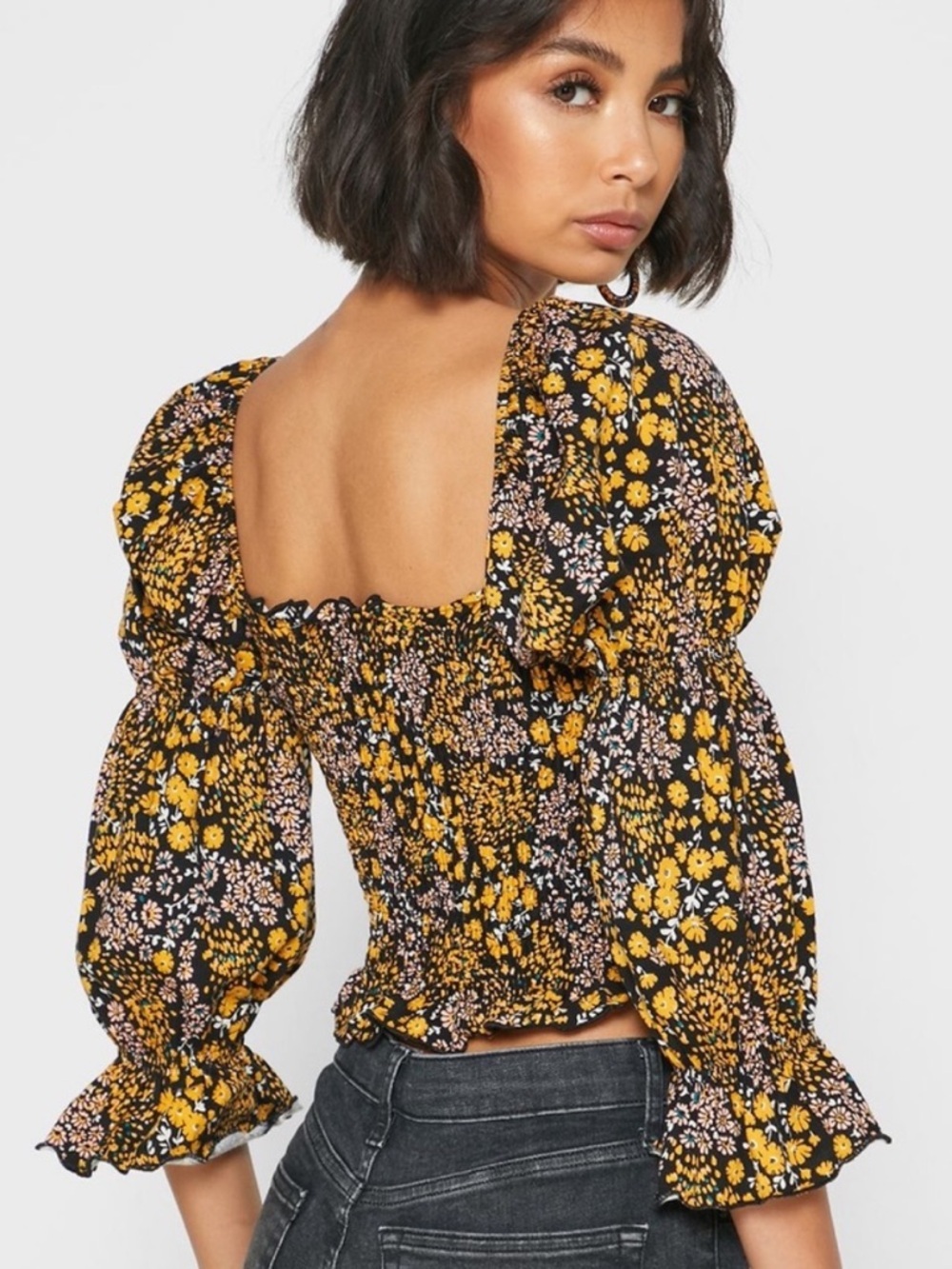 Topshop Black Floral Puff-Sleeve Smocked Crop Top with Yellow Blooms size 4
